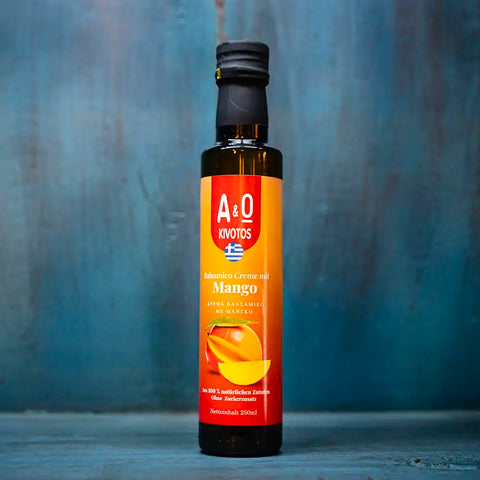 A&O Kivotos Balsamico Essig Creme Mango. Purer Genuss ohne Zuckerzusatz im blauen Regal.
